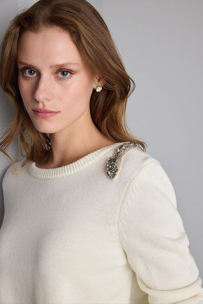 SNAKE EMBROIDERED CREAM KNIT SWEATER